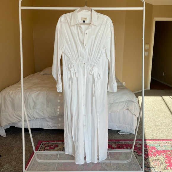 Universal Thread White Long Sleeve Cinch Waist Maxi Shirt Dress - Picture 6 of 14